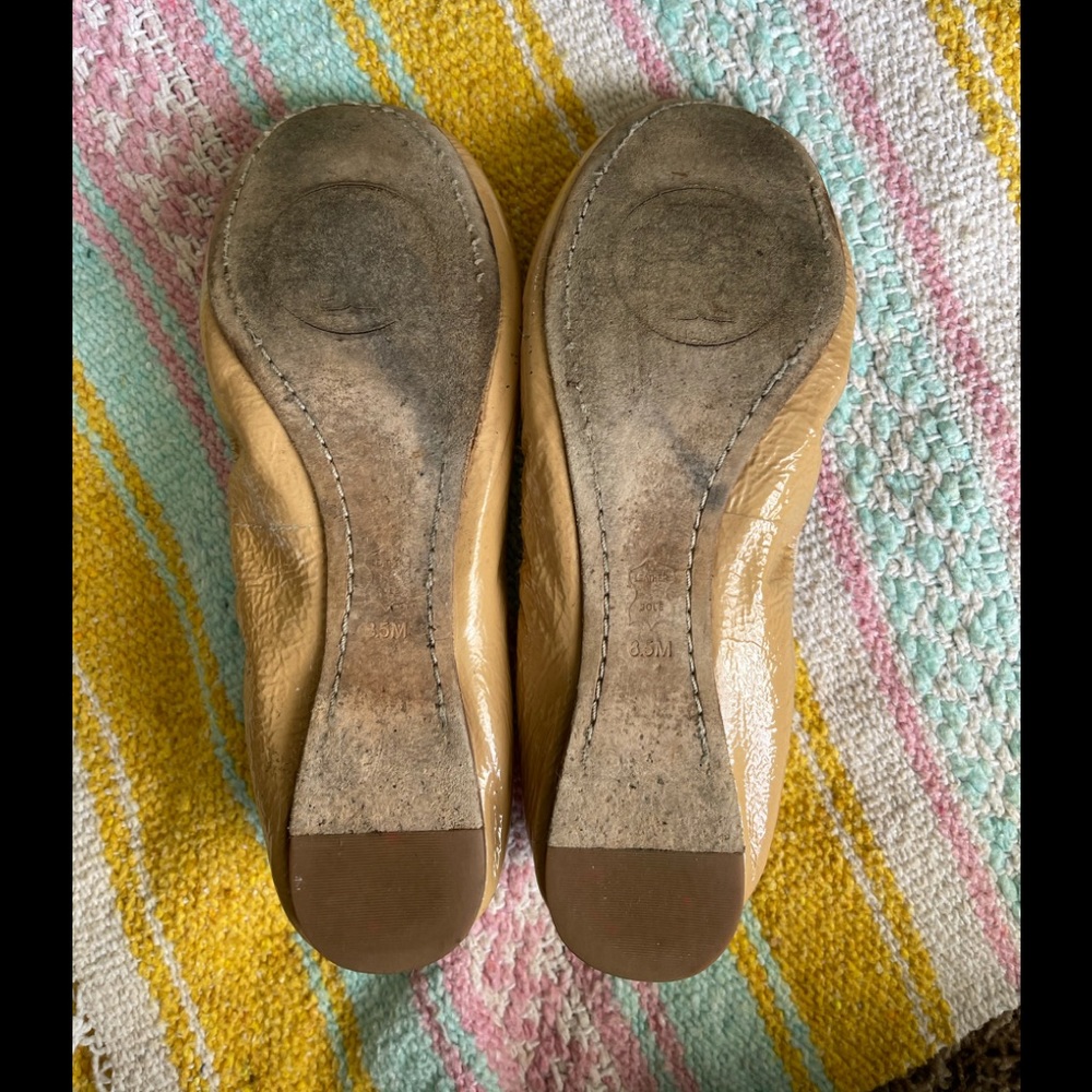 Tory Burch Caroline Ballet Flats Nude Patent Leather - Picture 3 of 8